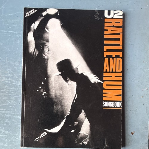 Rattle and hum guitar - rattle,